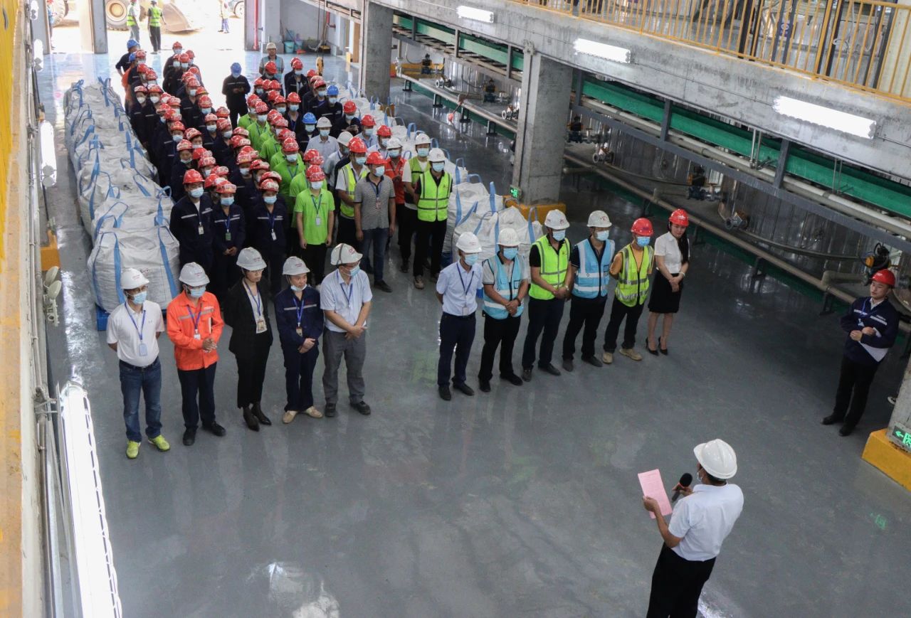 雙喜臨門！西部產(chǎn)業(yè)基地五日內(nèi)兩車間相繼投產(chǎn)